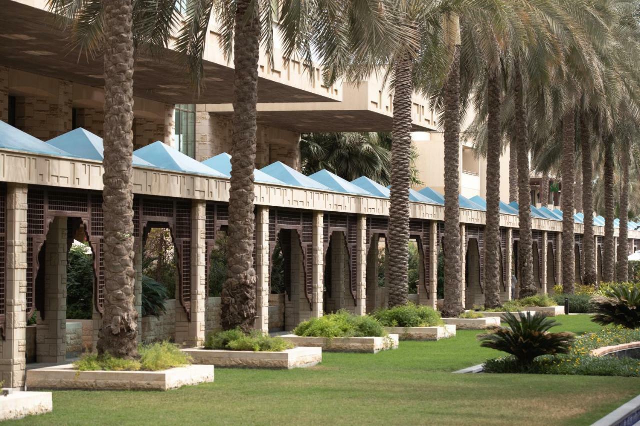 Jumeirah Messilah Beach Kuwait Kuwait City Exteriér fotografie The American University of Beirut